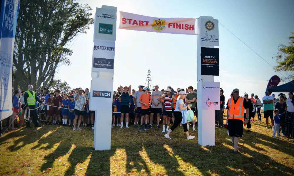 Start of the 2025 Fun Walk & Run event